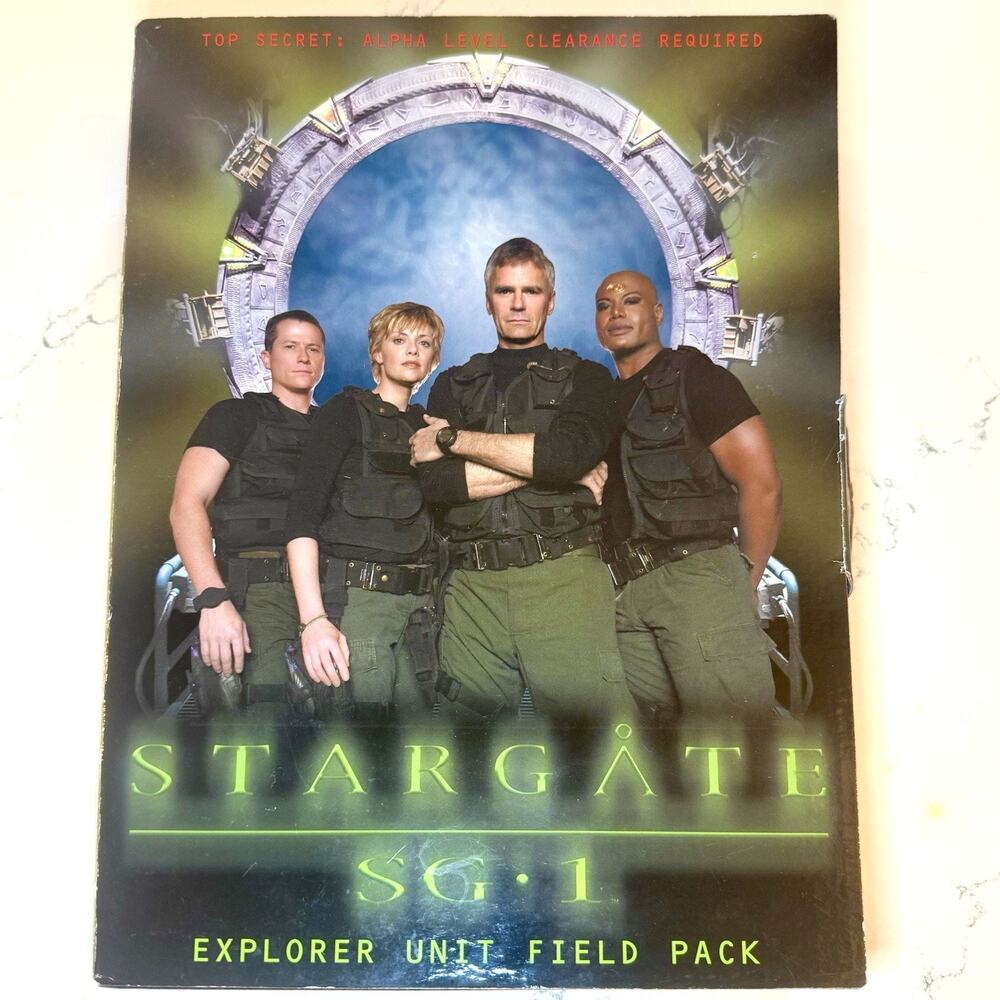 Stargate SG-1 Explorer Unit Field Pack 2003 CD-ROM Set Missing Pin & Keyring